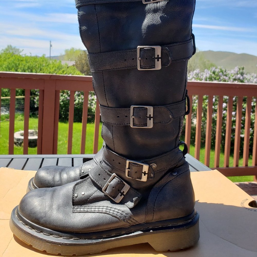 Dr. Martens Phina Boots